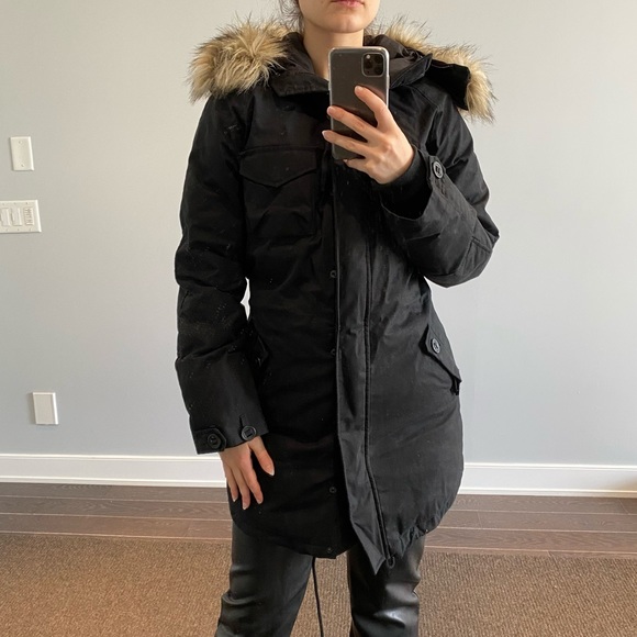 Aritzia Community Paradigm Park Parka small - Picture 7 of 10